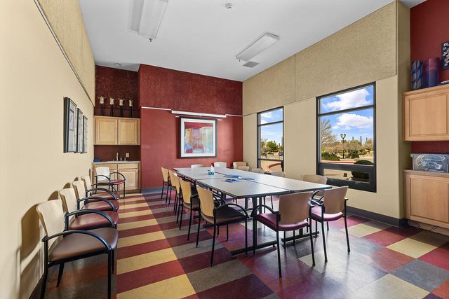 470 Zuni River Circle SW, Los Lunas, NM 87031