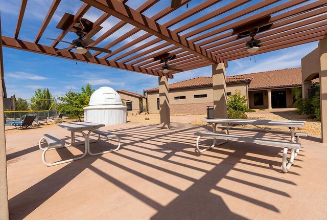 470 Zuni River Circle SW, Los Lunas, NM 87031