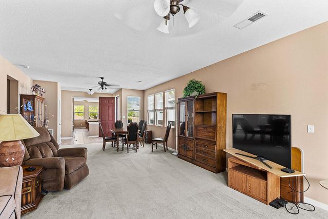 470 Zuni River Circle SW, Los Lunas, NM 87031