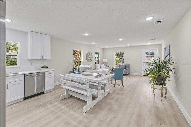 312 ALBANY AVENUE, Deland, FL 32724