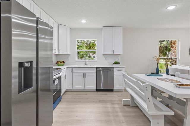 312 ALBANY AVENUE, Deland, FL 32724