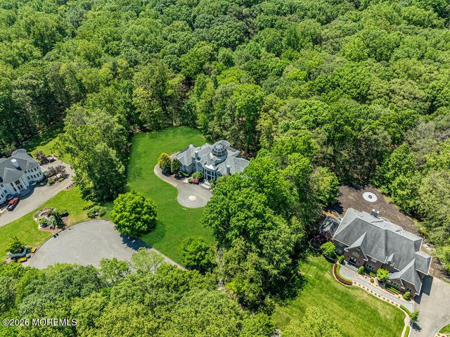 118 Mountainside View, Morganville, NJ 07751