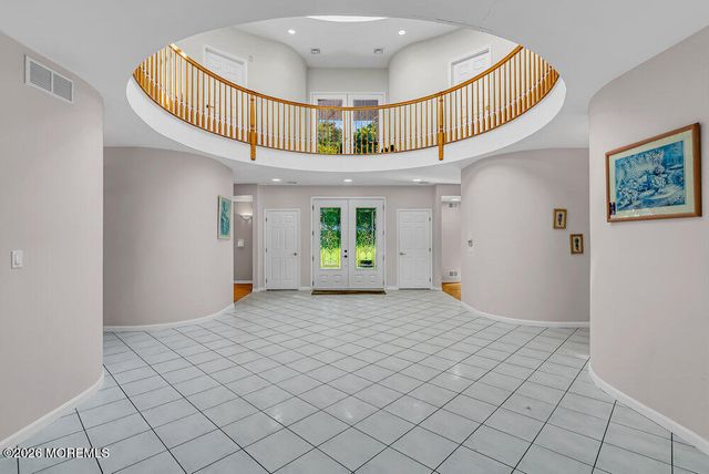 118 Mountainside View, Morganville, NJ 07751