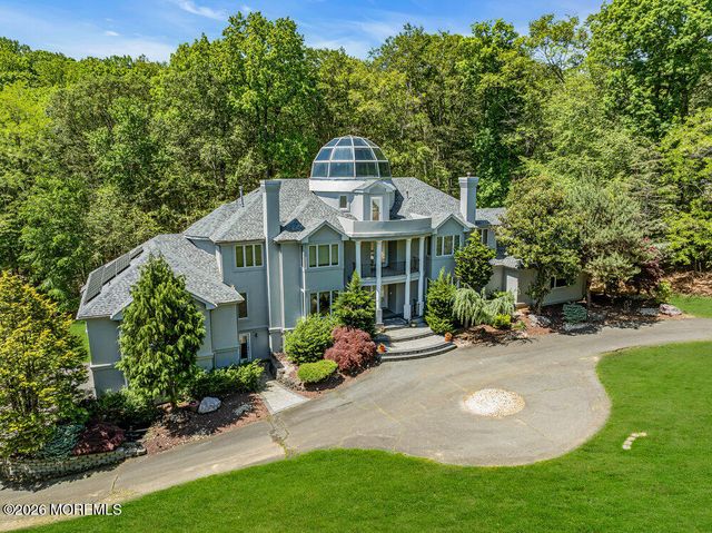118 Mountainside View, Morganville, NJ 07751