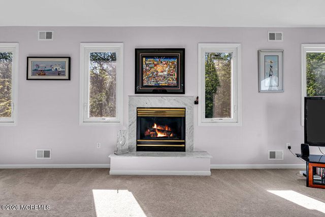 118 Mountainside View, Morganville, NJ 07751