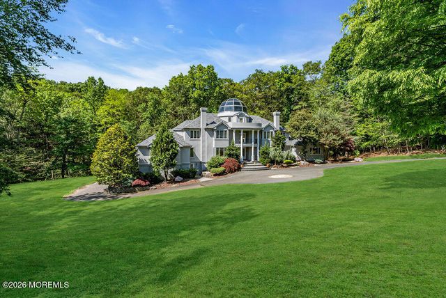 118 Mountainside View, Morganville, NJ 07751