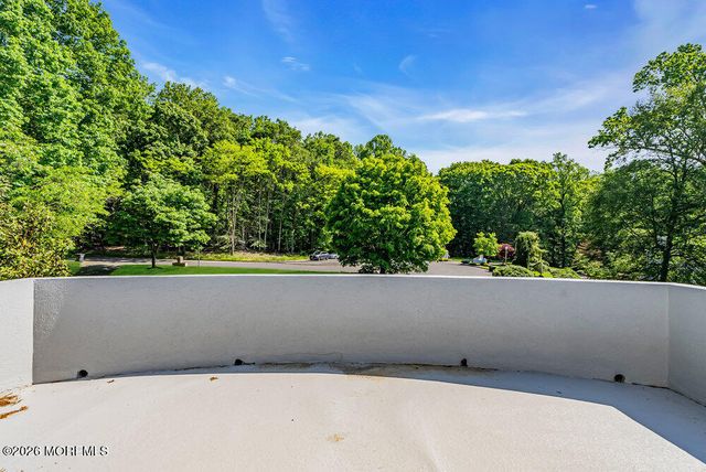 118 Mountainside View, Morganville, NJ 07751