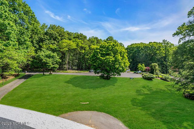 118 Mountainside View, Morganville, NJ 07751