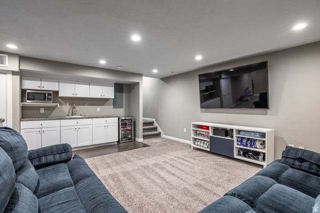 6374 W 8680 S, West Jordan, UT 84081