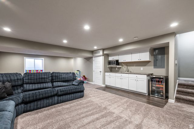 6374 W 8680 S, West Jordan, UT 84081