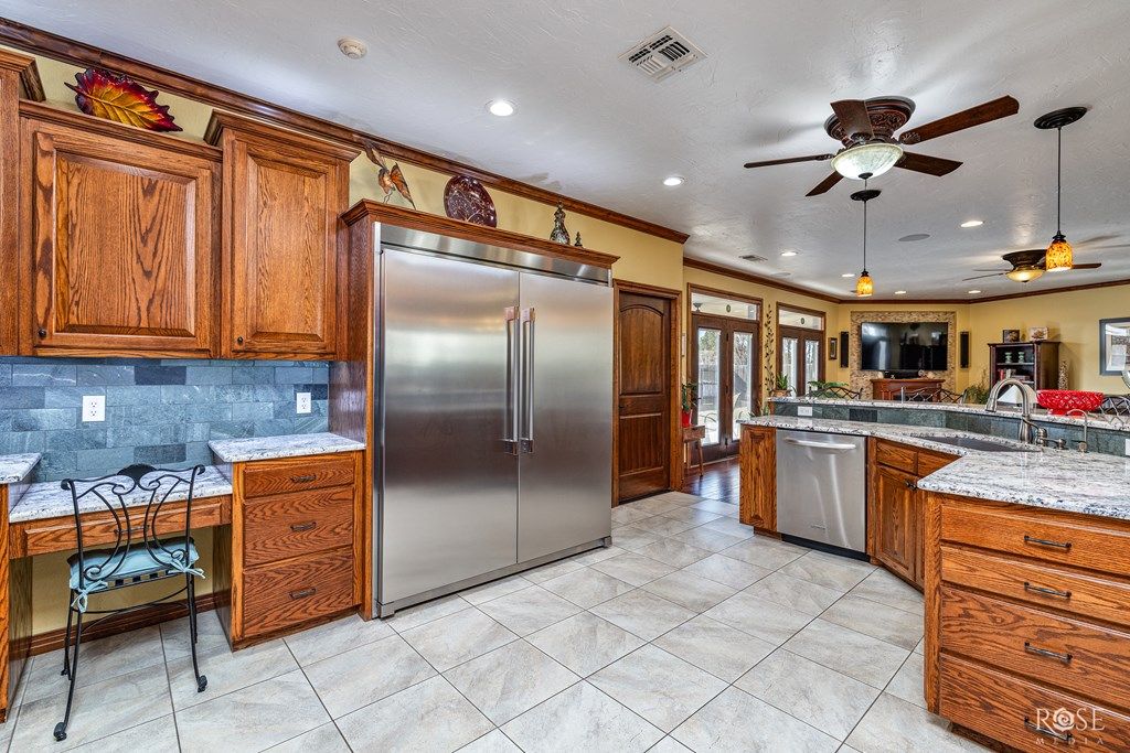 Image 14 of property listing at 5250 Westway Dr, San Angelo, TX 76904