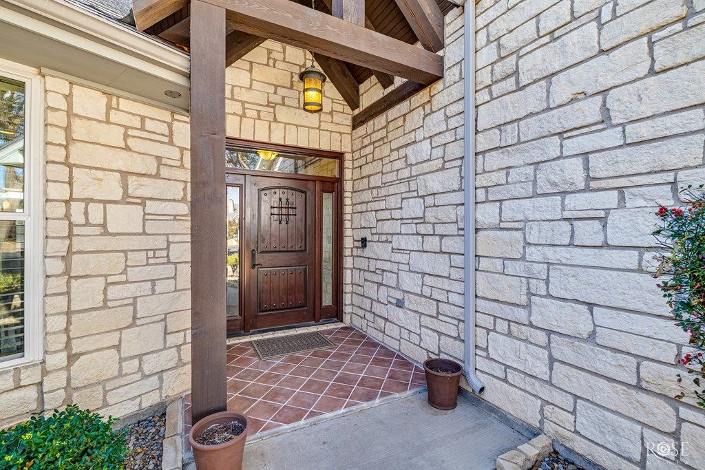 Image 3 of property listing at 5250 Westway Dr, San Angelo, TX 76904