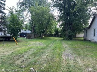 4269 Fenmore Avenue, Waterford Charter Township, MI 48328