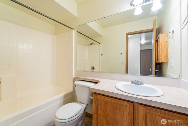 4530 South 79th Street, Tacoma, WA 98409