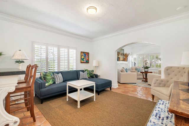 222 Greenwood Drive, West Palm Beach, FL 33405
