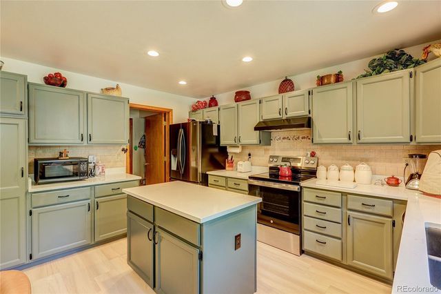 13107 W Iliff Drive, Lakewood, CO 80228