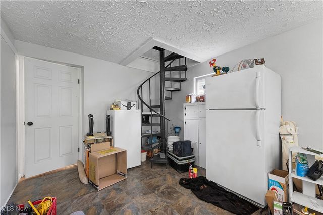 249 W Main Street, Madison, OH 44057