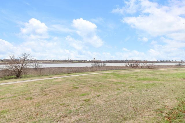 1341 Harbor Springs Drive, Frisco, TX 75036