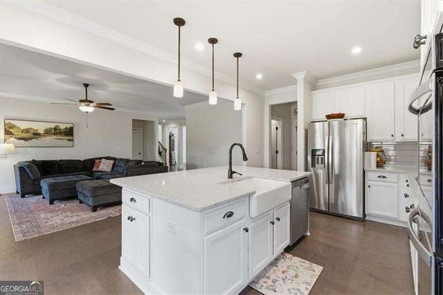 3054 MOUNTAIN SHADOW Way, Marietta, GA 30064