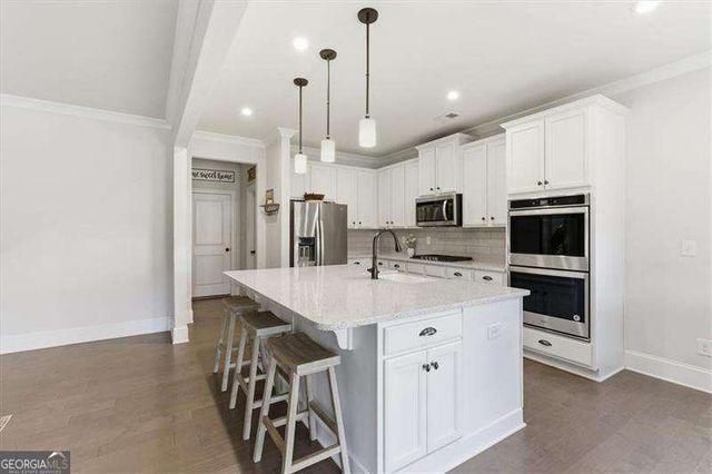 3054 MOUNTAIN SHADOW Way, Marietta, GA 30064