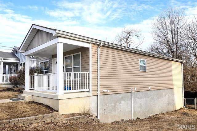 6409 Mount Avenue, St Louis, MO 63121