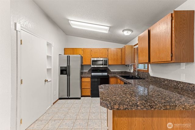 3701 Autumnwood Court SE, Olympia, WA 98501