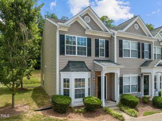 2713 Wyntercrest Lane, Durham, NC 27713