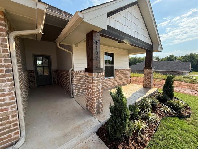 1102 Azalea Farms Road, Noble, OK 73068