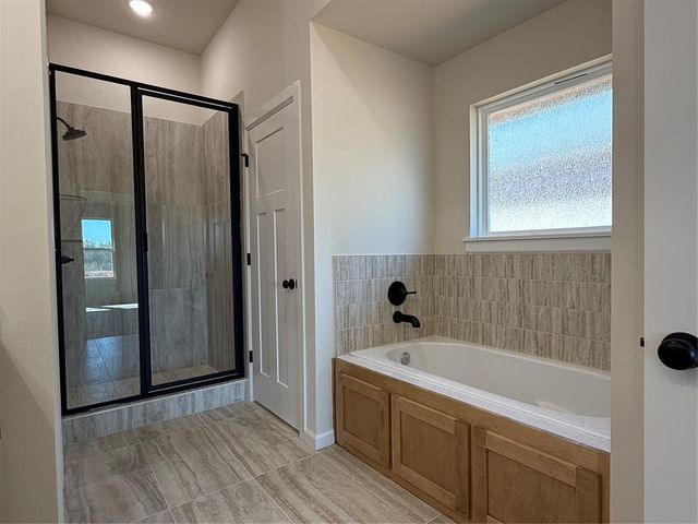 1102 Azalea Farms Road, Noble, OK 73068