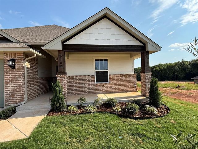 1102 Azalea Farms Road, Noble, OK 73068