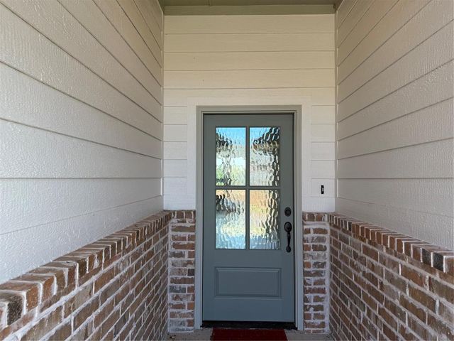 1102 Azalea Farms Road, Noble, OK 73068