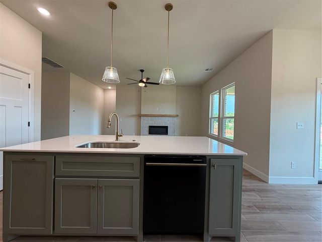 1102 Azalea Farms Road, Noble, OK 73068