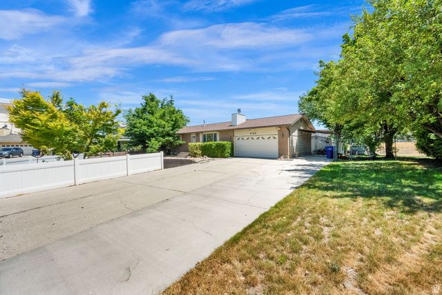 4785 S DESERT DUSK RD, Taylorsville, UT 84129