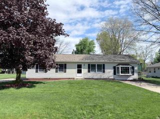213 S William Street, North Liberty, IN 46554