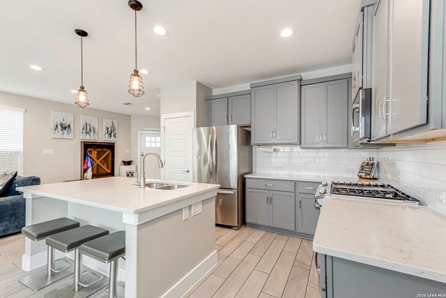 1426 E Sandalwood Ln, San Antonio, TX 78209