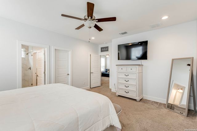 1426 E Sandalwood Ln, San Antonio, TX 78209