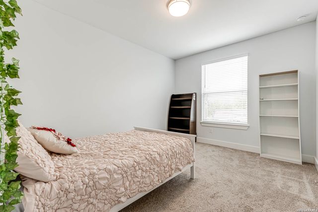 1426 E Sandalwood Ln, San Antonio, TX 78209