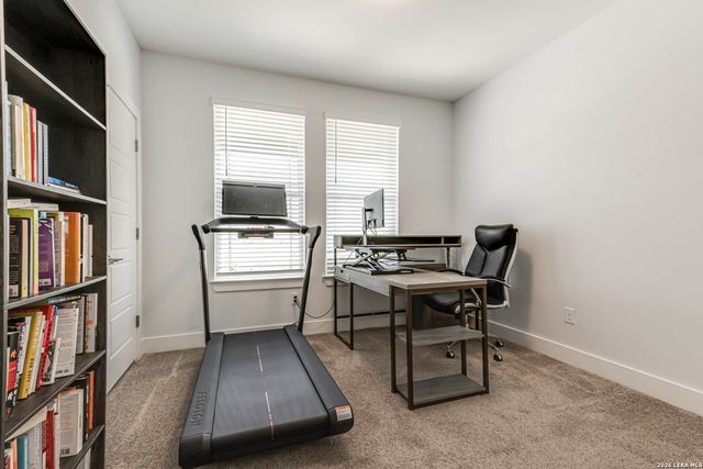 1426 E Sandalwood Ln, San Antonio, TX 78209