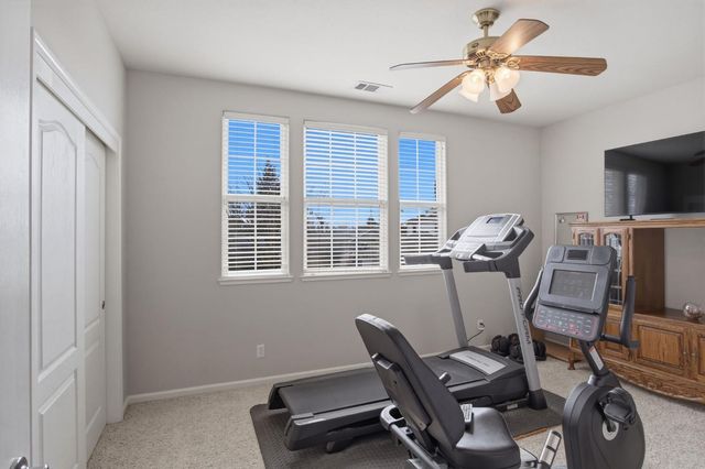 2117 Vincent Ave, Hughson, CA 95326