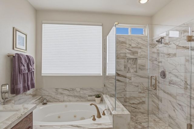 2117 Vincent Ave, Hughson, CA 95326