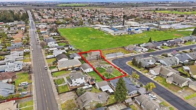 2117 Vincent Ave, Hughson, CA 95326