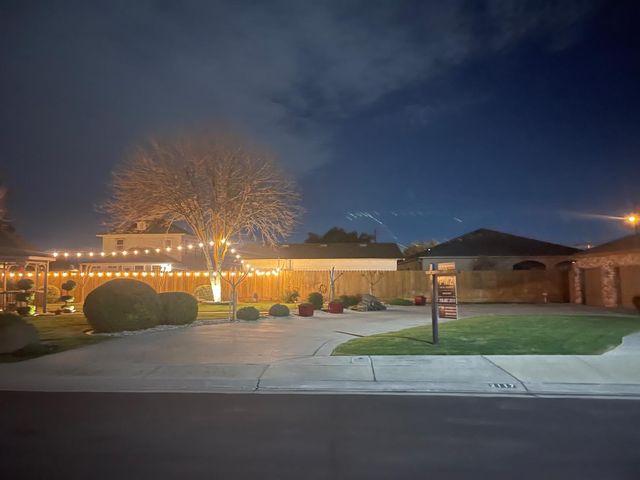 2117 Vincent Ave, Hughson, CA 95326