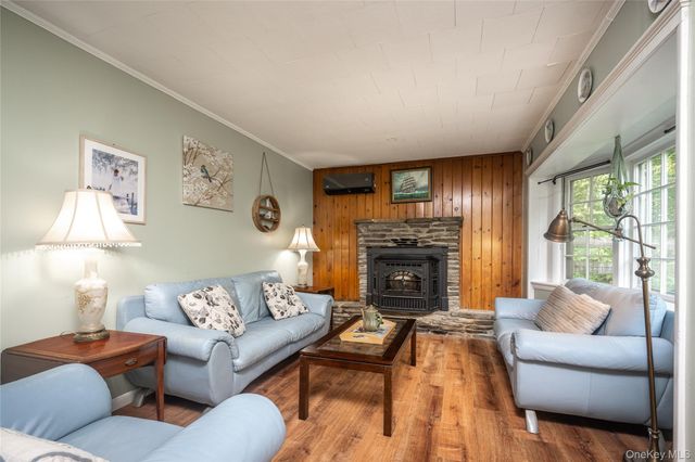 205 Marshall Road, Salt Point, NY 12578