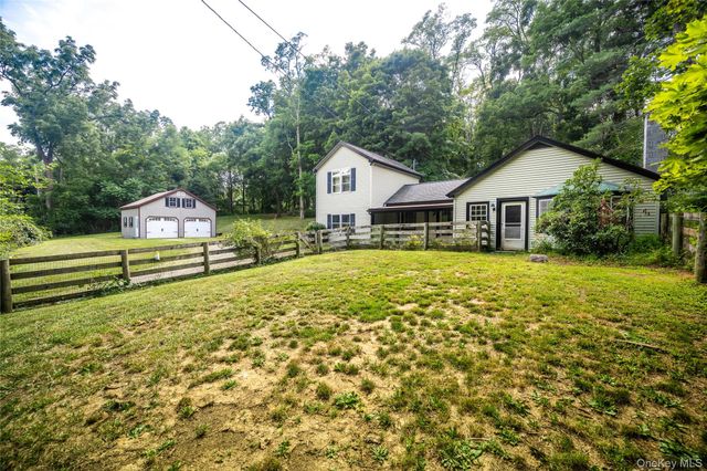205 Marshall Road, Salt Point, NY 12578