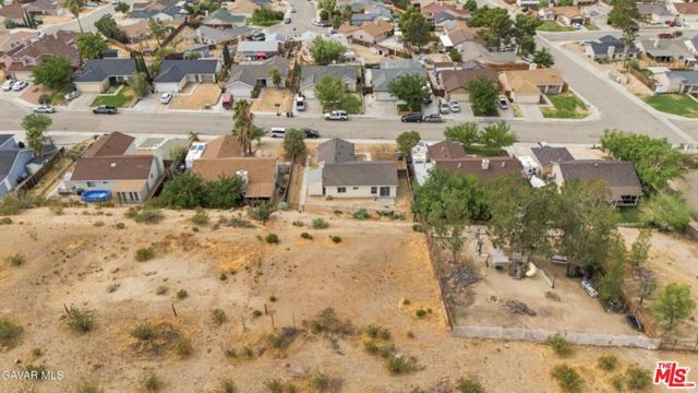 1325 Bradford Avenue, Rosamond, CA 93560