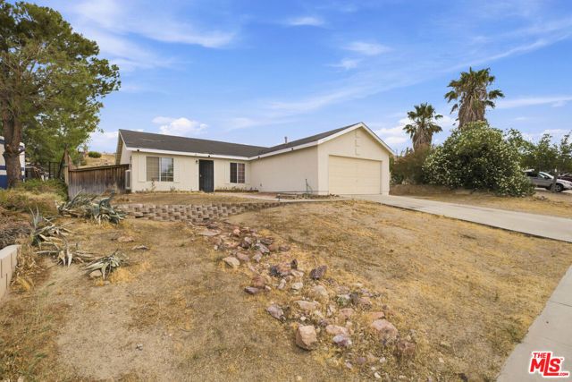 1325 Bradford Avenue, Rosamond, CA 93560