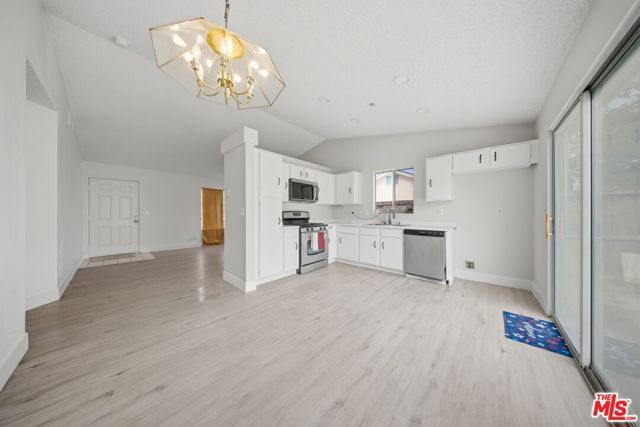 1325 Bradford Avenue, Rosamond, CA 93560