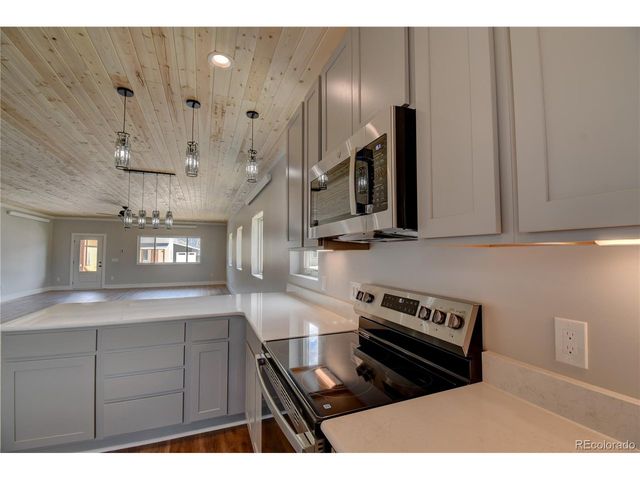 10706 Engelmann Ave, Poncha Springs, CO 81201