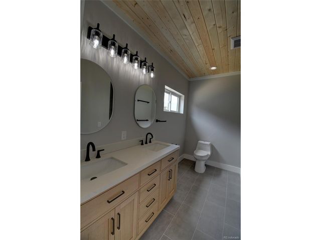 10706 Engelmann Ave, Poncha Springs, CO 81201