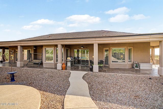 1111 S DEER RUN Court, Apache Junction, AZ 85119